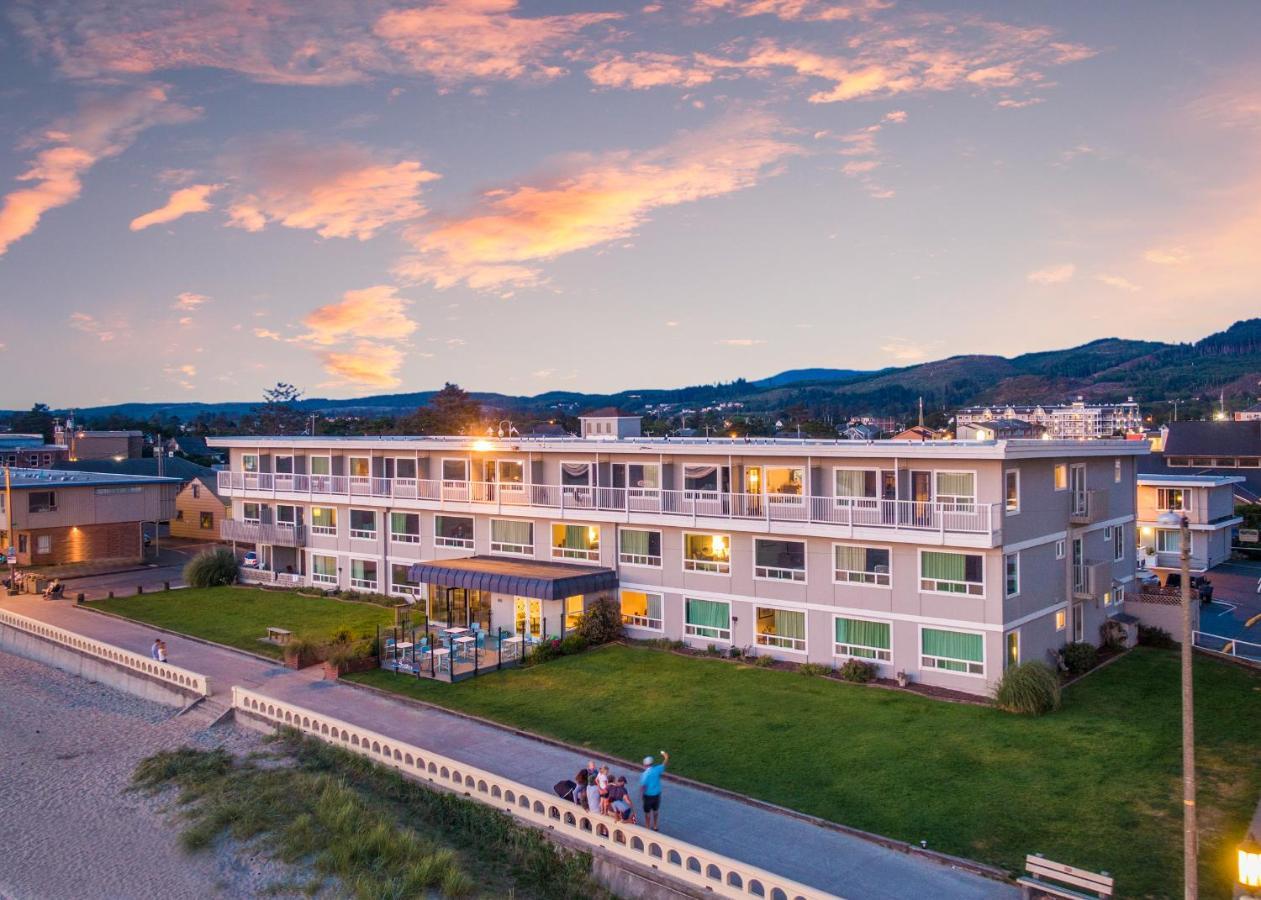 Seashore Inn On The Beach Seaside Exteriér fotografie