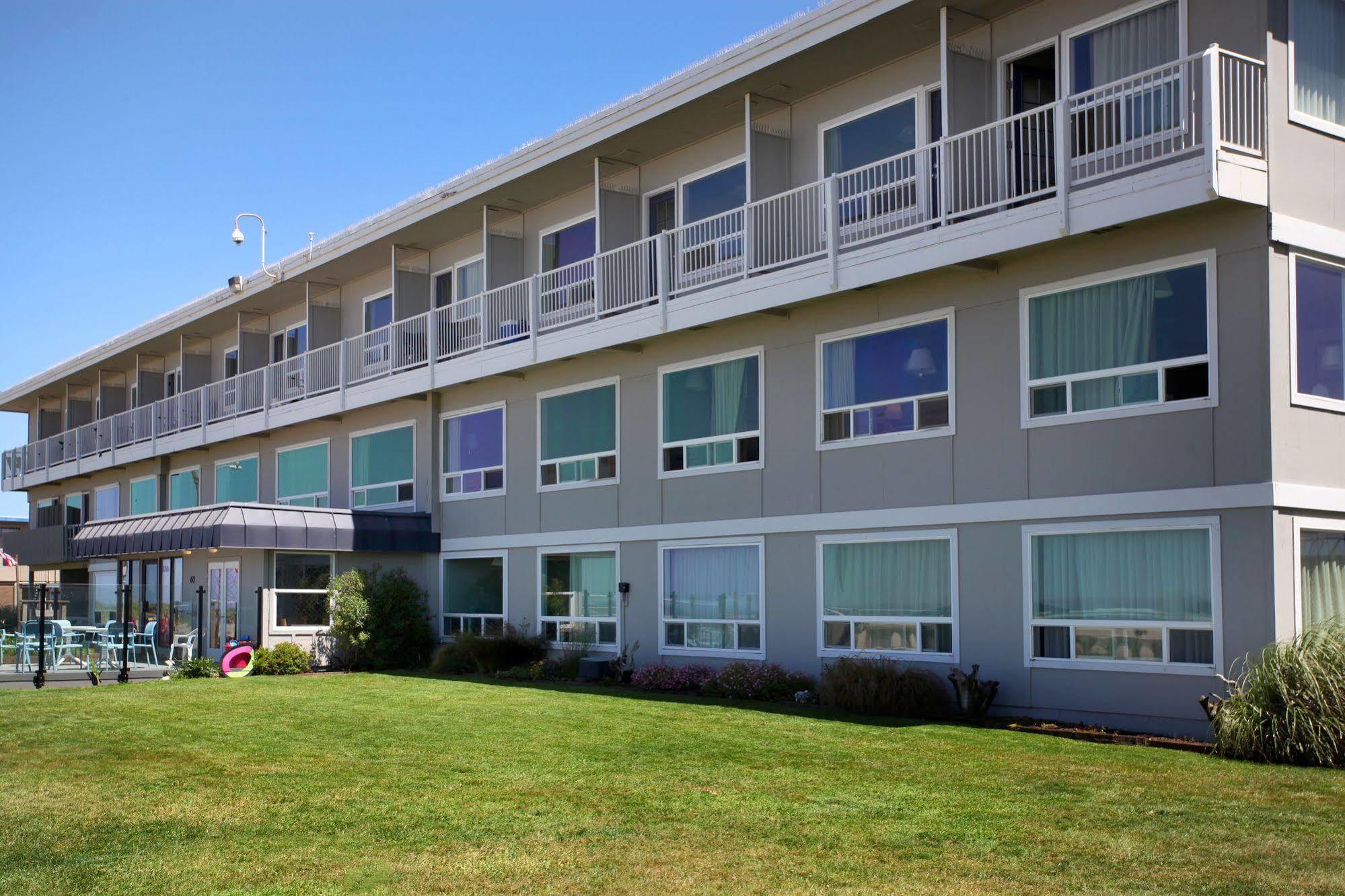 Seashore Inn On The Beach Seaside Exteriér fotografie